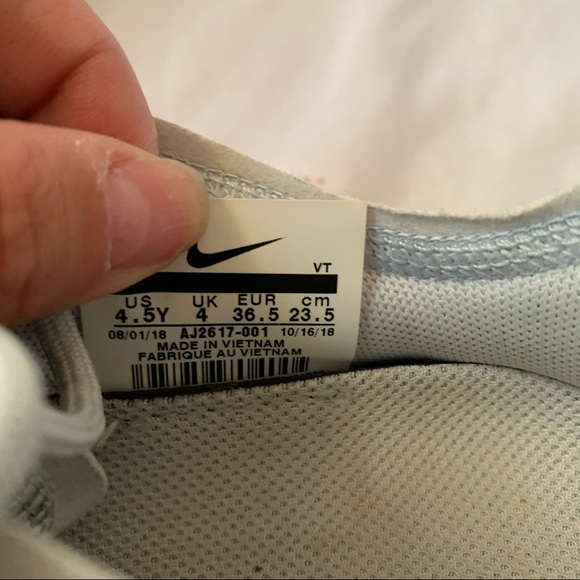 Nike Vapormax Size 6 Women’s/ 4.5 Youth - Picture 6 of 7